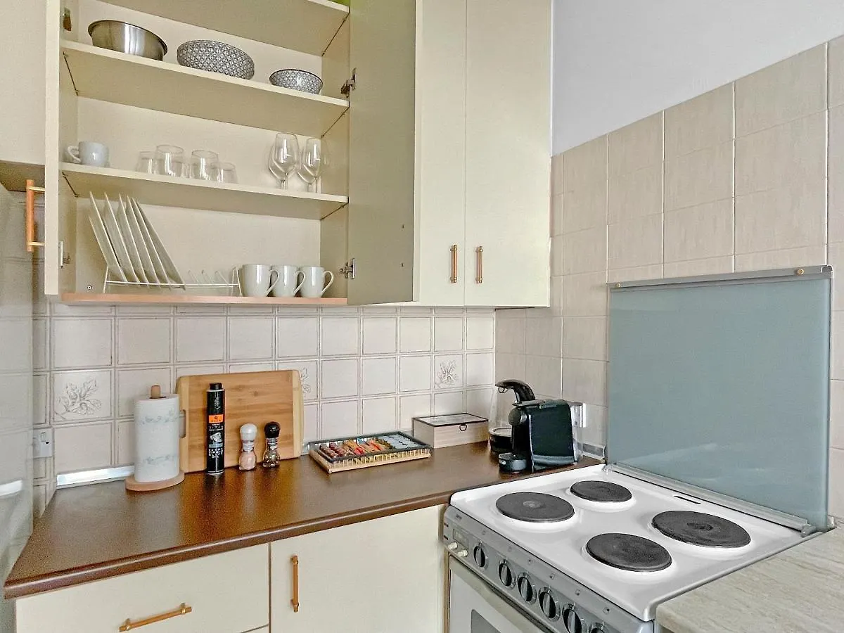 Daire 2Br Seafront Apt In City Center With Community Pool Larnaca